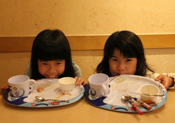 ふたり仲良く食べきりげんまん